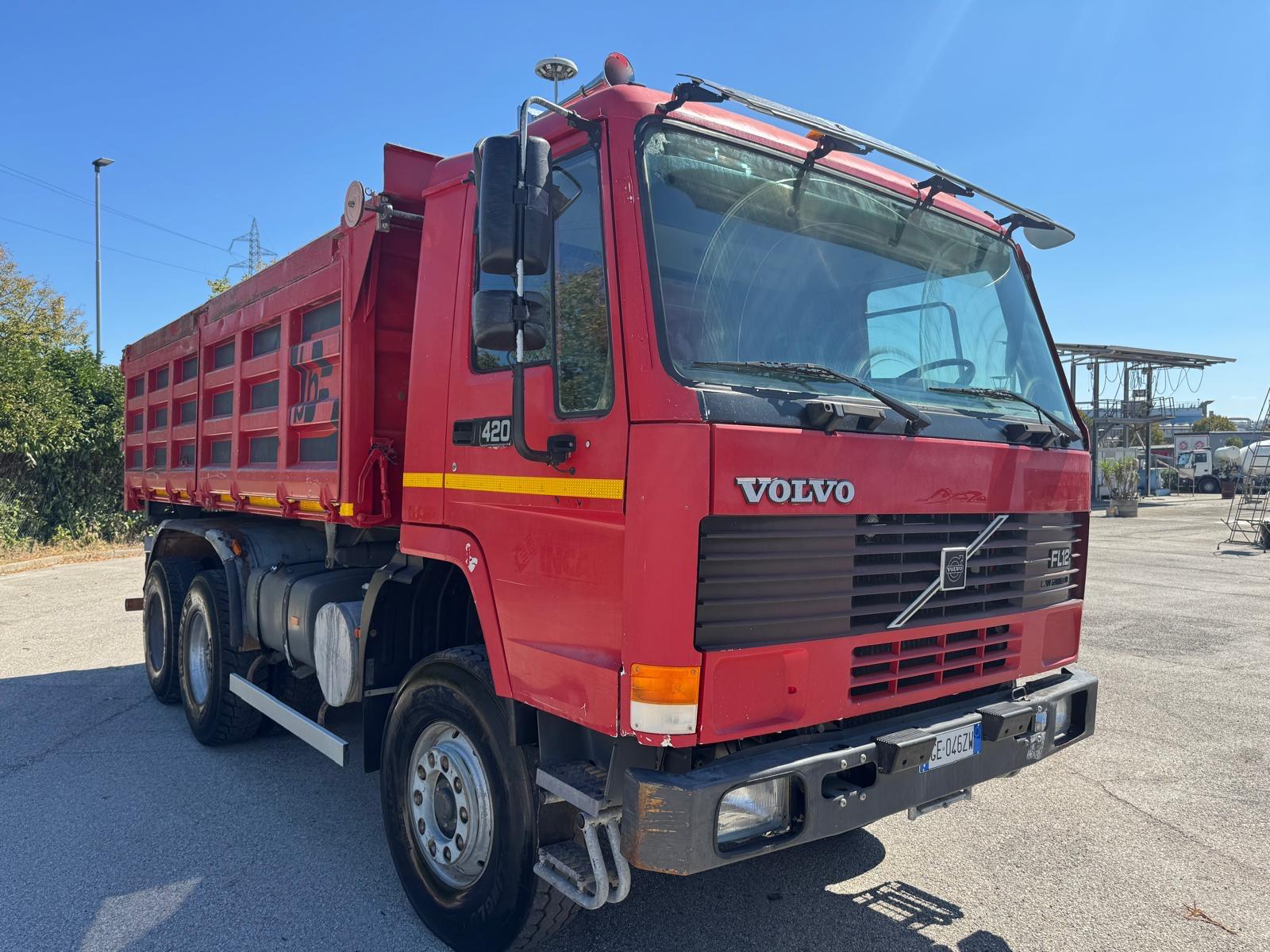 VOLVO TRUCK FL12 420 CASSONE RIBALTABILE TRILATERALE